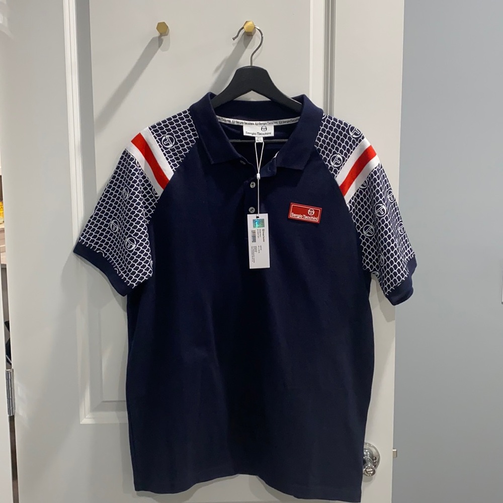 Collared shirt